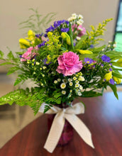 Load image into Gallery viewer, Floral Bouquets & Centerpieces