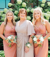 Load image into Gallery viewer, PROM Bouquet & Boutonnière