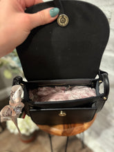 Load image into Gallery viewer, The Quinn Purse