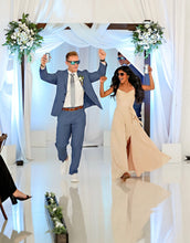 Load image into Gallery viewer, Wedding Florals