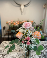 Load image into Gallery viewer, Floral Bouquets & Centerpieces