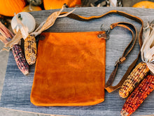 Load image into Gallery viewer, burnt orange - corssbody