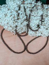 Load image into Gallery viewer, Simple Navajo Pearl Necklace