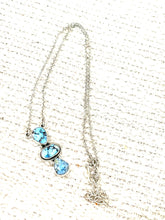 Load image into Gallery viewer, Golden Hills Cluster Necklace
