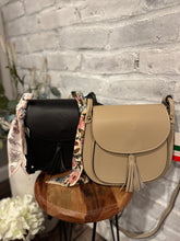 Load image into Gallery viewer, The Quinn Purse
