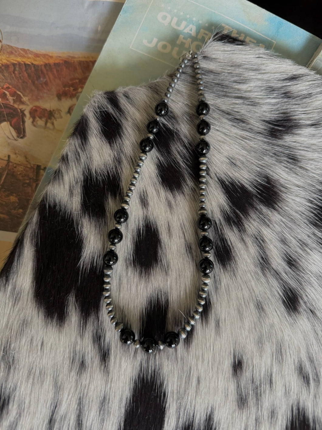 Three Stone Black Onyx Pearls