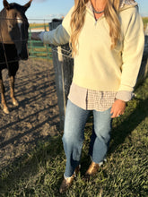 Load image into Gallery viewer, Half Zip Classic Sweater
