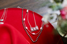 Load image into Gallery viewer, Azalea Bar Necklace
