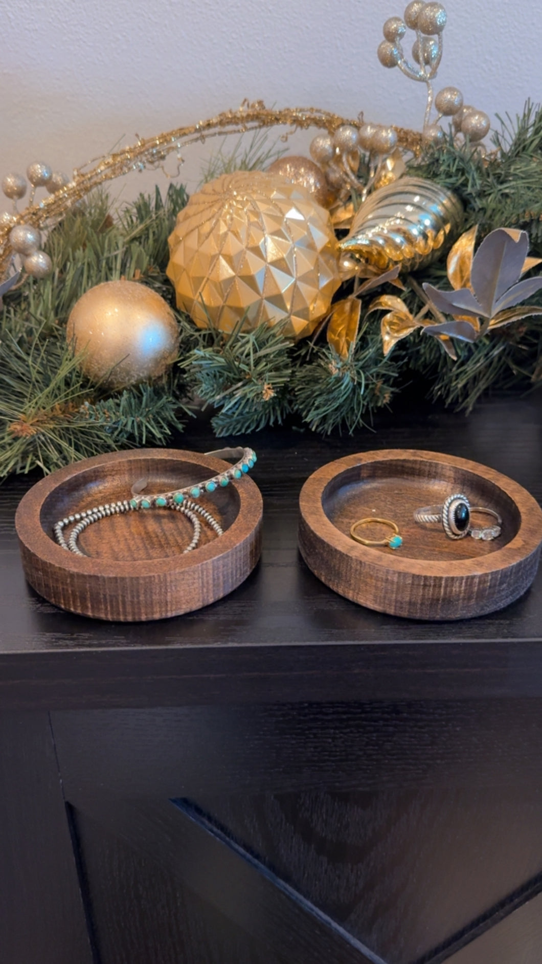 Circle Wood Jewelry Tray