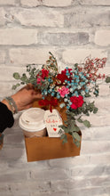 Load image into Gallery viewer, Flower Caddie
