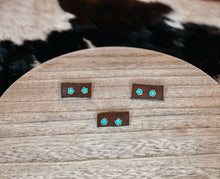 Load image into Gallery viewer, Turquoise drop earrings
